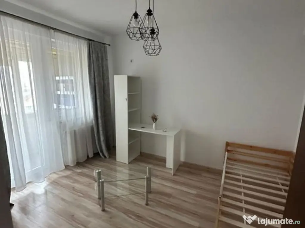 Apartament 3 Camere la 10 minute de statia de metrou Dimi... 