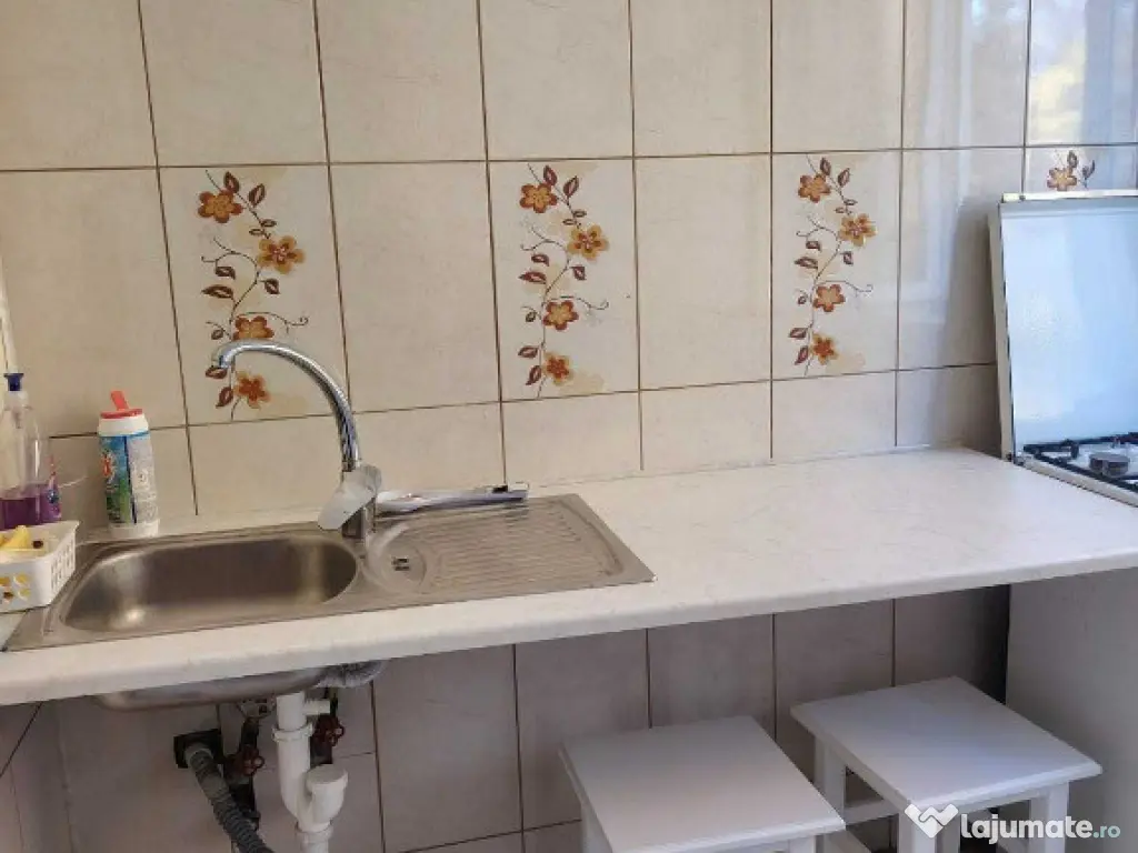 Garsoniera zona ASTRA,str Soarelui 