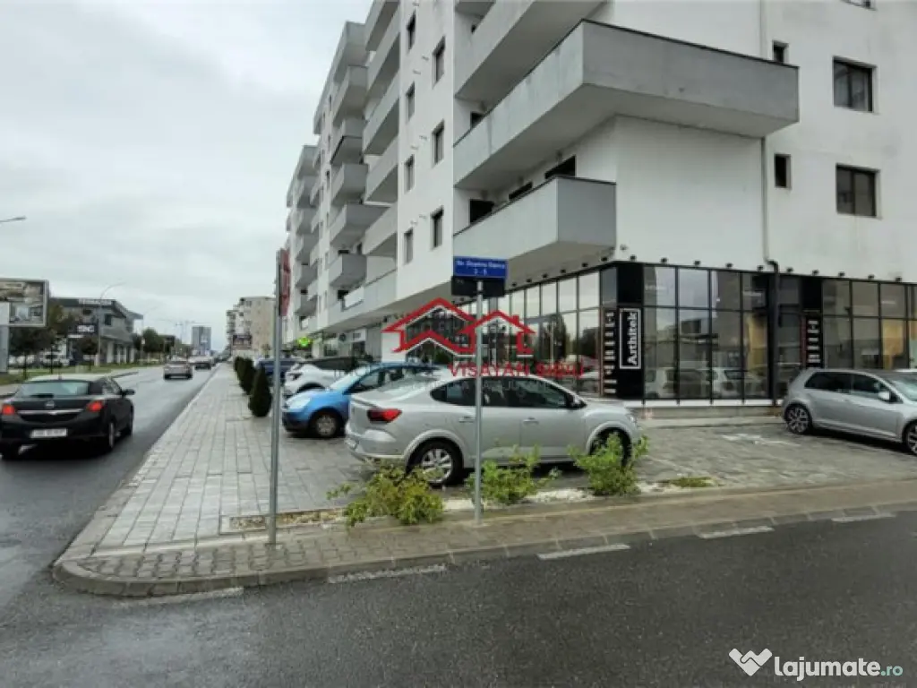 Spatiu comercial cu vitrina Doamna Stanca mall Selimbar 
