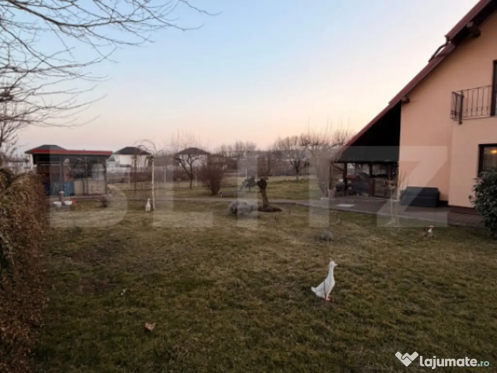 Casa etaj, 140mp utili,691 mp teren, Tisauti - SV