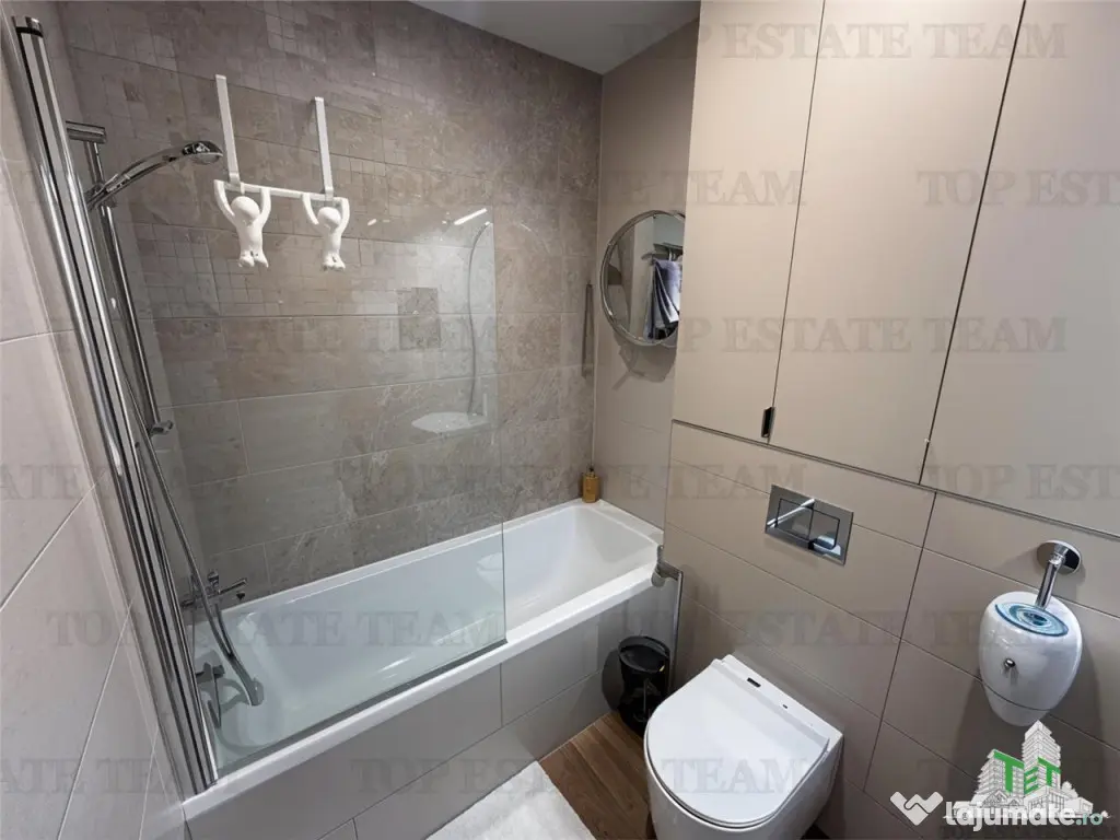 Apartament 3 camere de in zona Piata Presei 