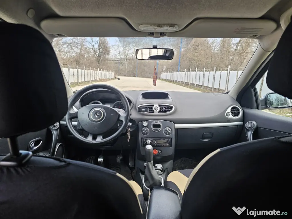Renault Clio III 