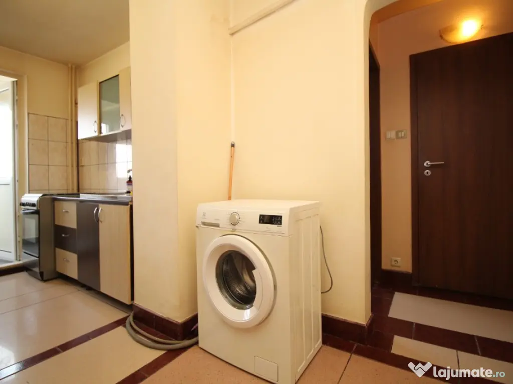 Titan - metrou Nicolae Grigorescu, Camil Ressu, 2 camere decmandat 