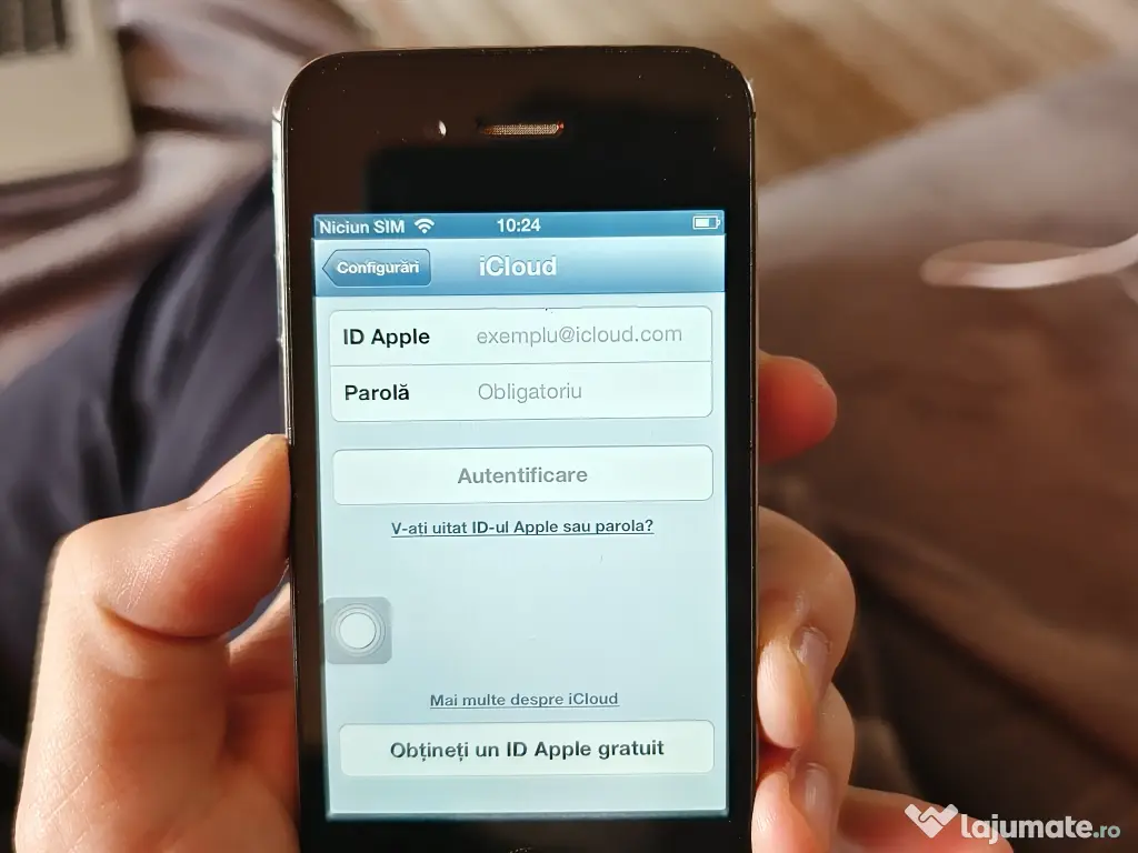 IPhone 4s negru 8GB IOS 6.1.3 