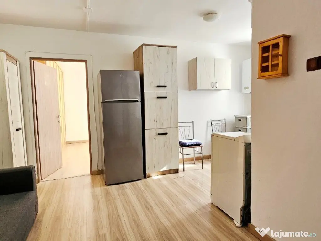 Apartament 2 camere decomandate, Precista, zona Biserica Noua 