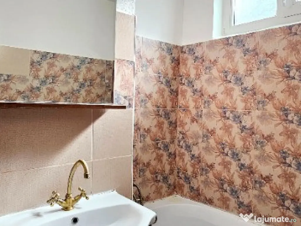 Apartament 2 camere decomandate, Precista, zona Biserica Noua 