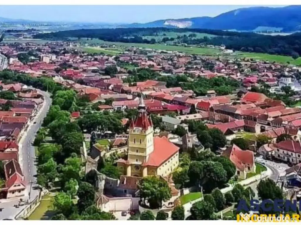 FILM! 700 mp teren intravilan, recomandat constructie casa 