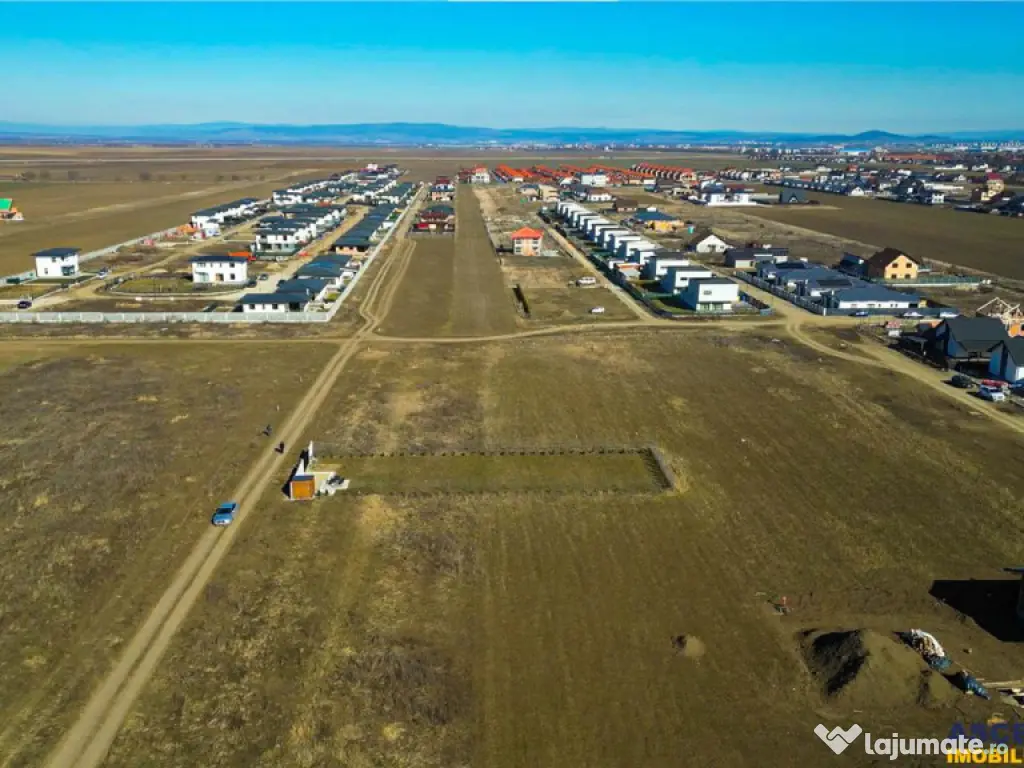 FILM! 700 mp teren intravilan, recomandat constructie casa 