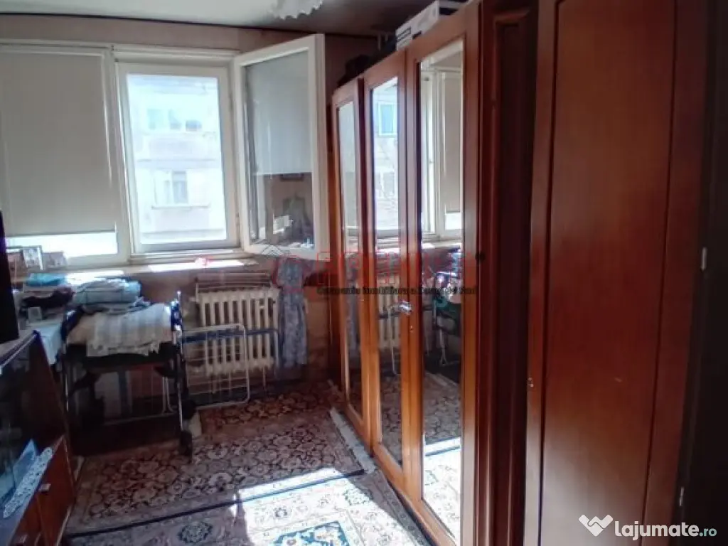 Piata Sudului - Secuilor apartament 3 camere 