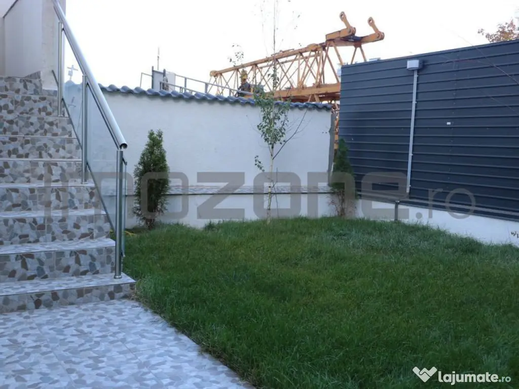 3 CAMERE LA PARTER CU CURTE PROPRIE DE 57MP, 2 BAI, POZIT... 