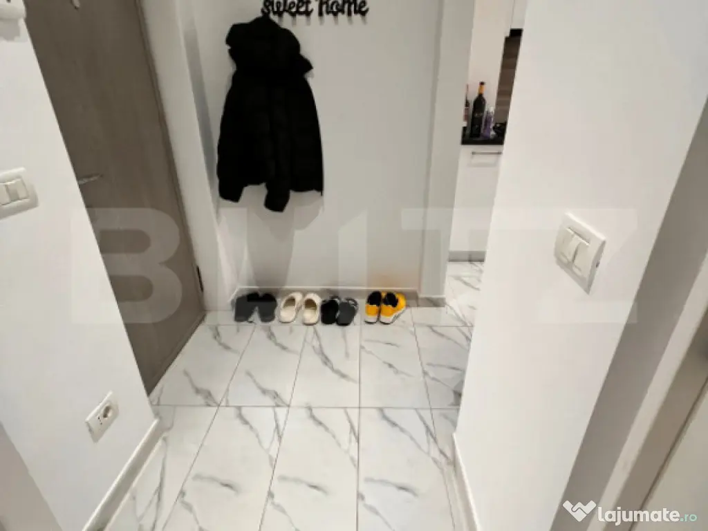 Apartament ultra central(pietonala)2 camere decomandat 