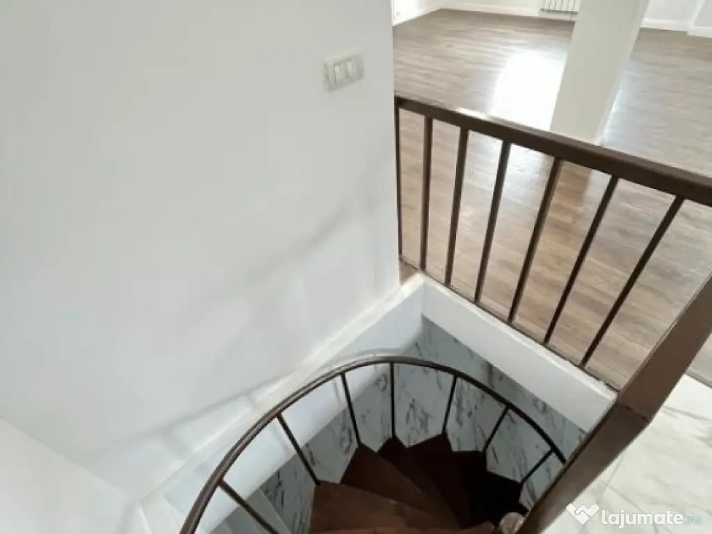 Casa 5 camere Otopeni 