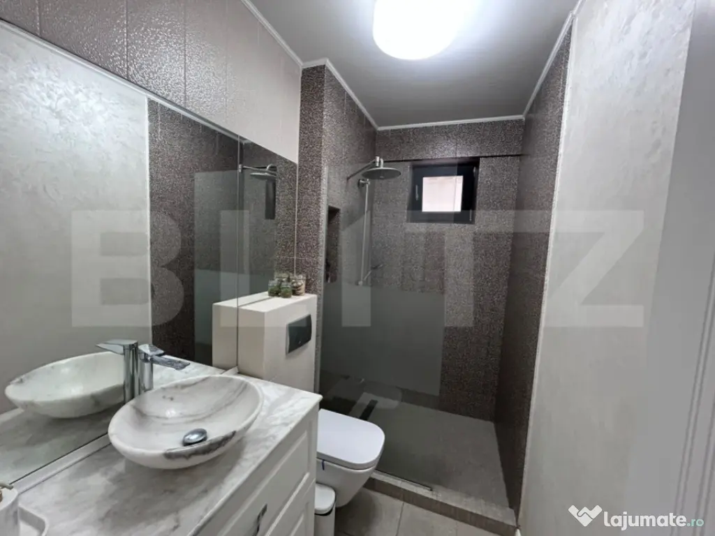 Apartament, 4 camere, 120 mp, zona centrala 