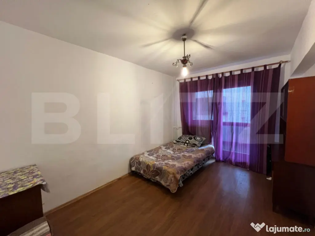 Apartament decomandat, 50 mp, zona Lapus