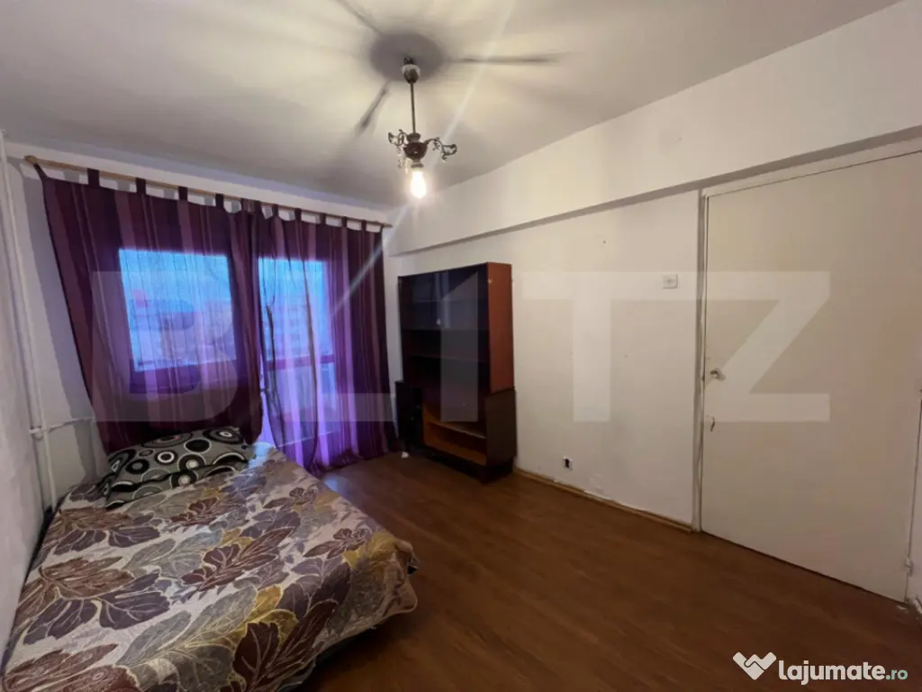 Apartament decomandat partial mobilat, 50 mp, etaj trei, zon 