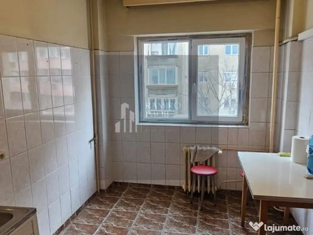 Apartament 3 camere decomandat 63 mp la 5 min metrou Obor