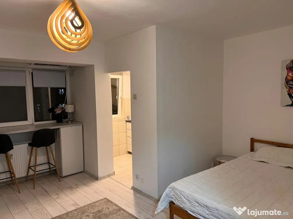 Inchiriez garsoniera Crangasi 