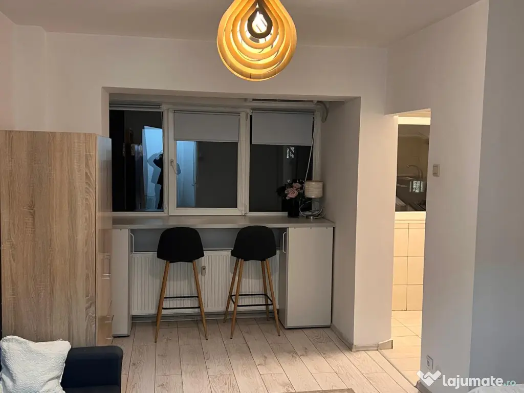 Inchiriez garsoniera Crangasi 