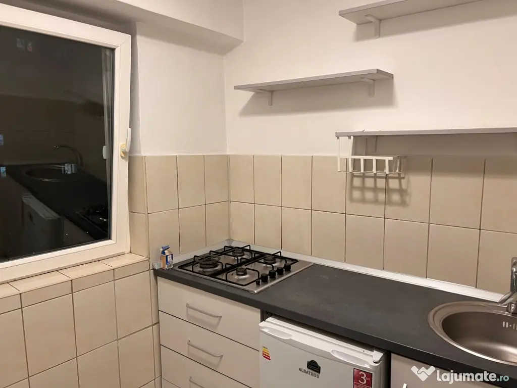 Inchiriez garsoniera Crangasi 