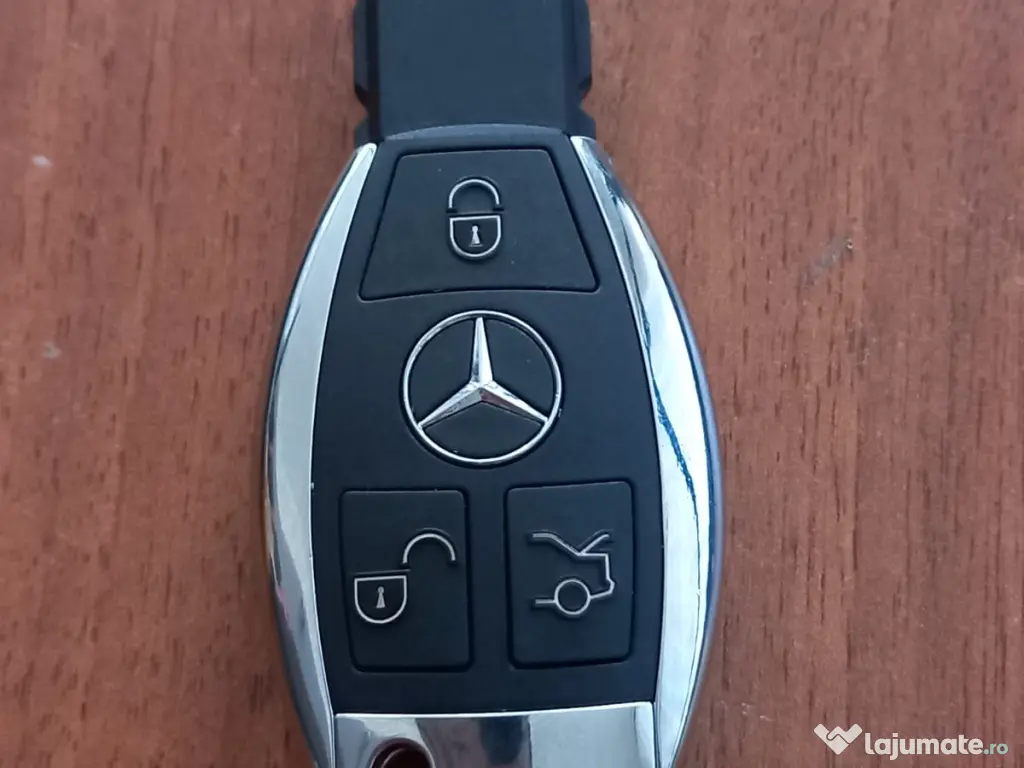 Contact Mercedes Vito W639 