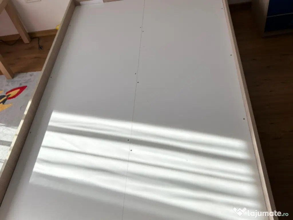 Pat dormitor cu sertare