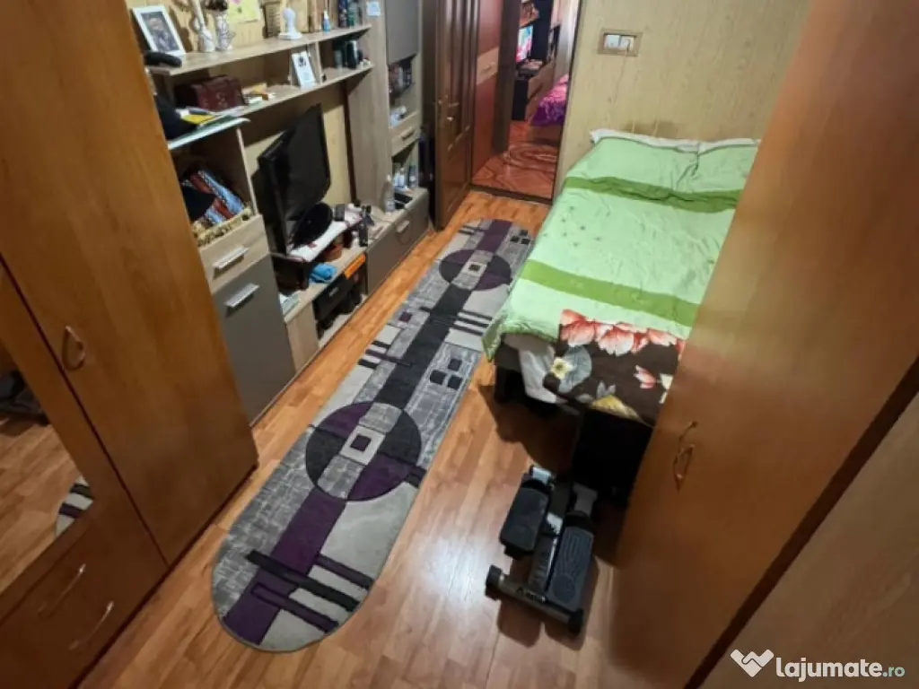 ZONA ALEXANDRU CEL BUN - CASA 4 CAMERE ,TEREN 216 MP 