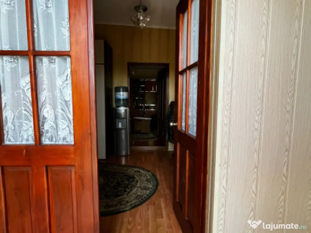 ZONA ALEXANDRU CEL BUN - CASA 4 CAMERE ,TEREN 216 MP 