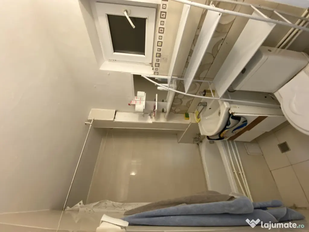 închiriez apartament Tomis Nord ,City park 