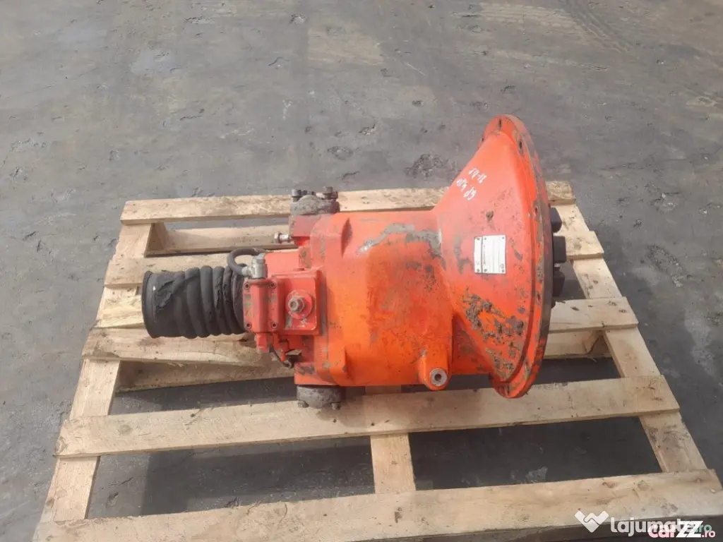 Pompă hidraulică Hydromatik A8VSR1R101F1 pentru excavator pe șenile OK 