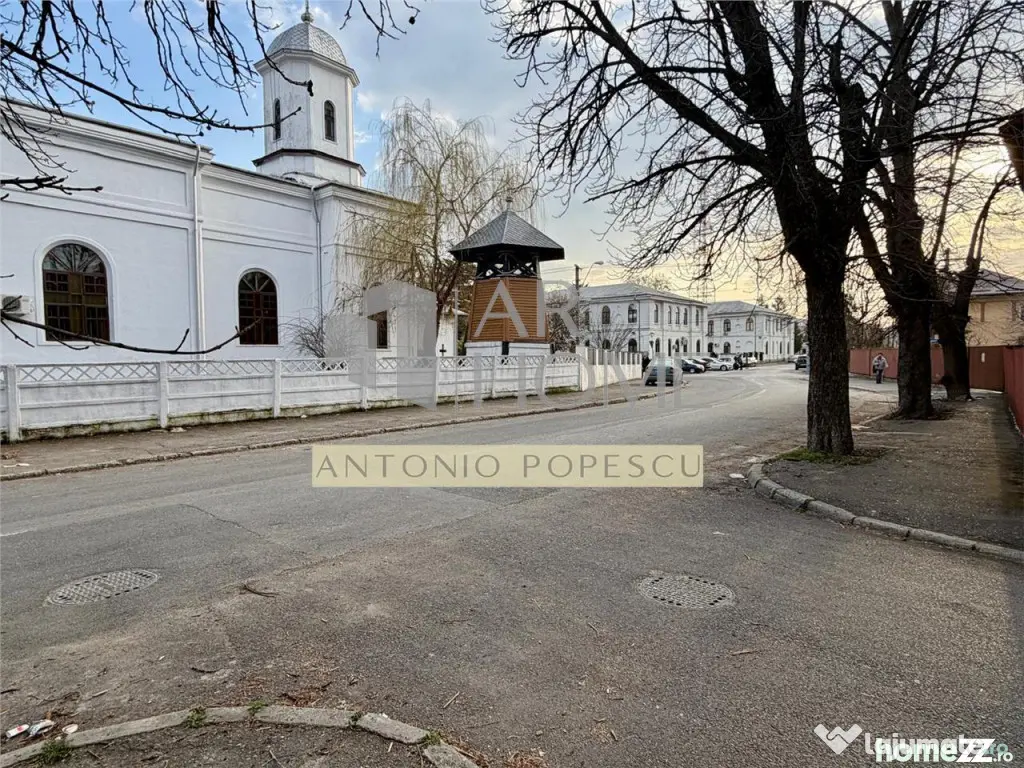 Casa 4 camere plus dependinte, in Ploiesti, zona stadionul I 