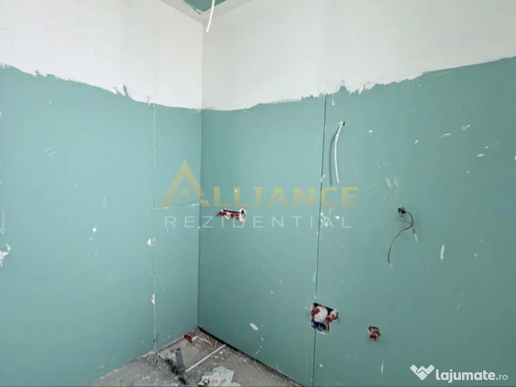 Casa Individuala - 4 camere - 3 bai - 370mp teren 