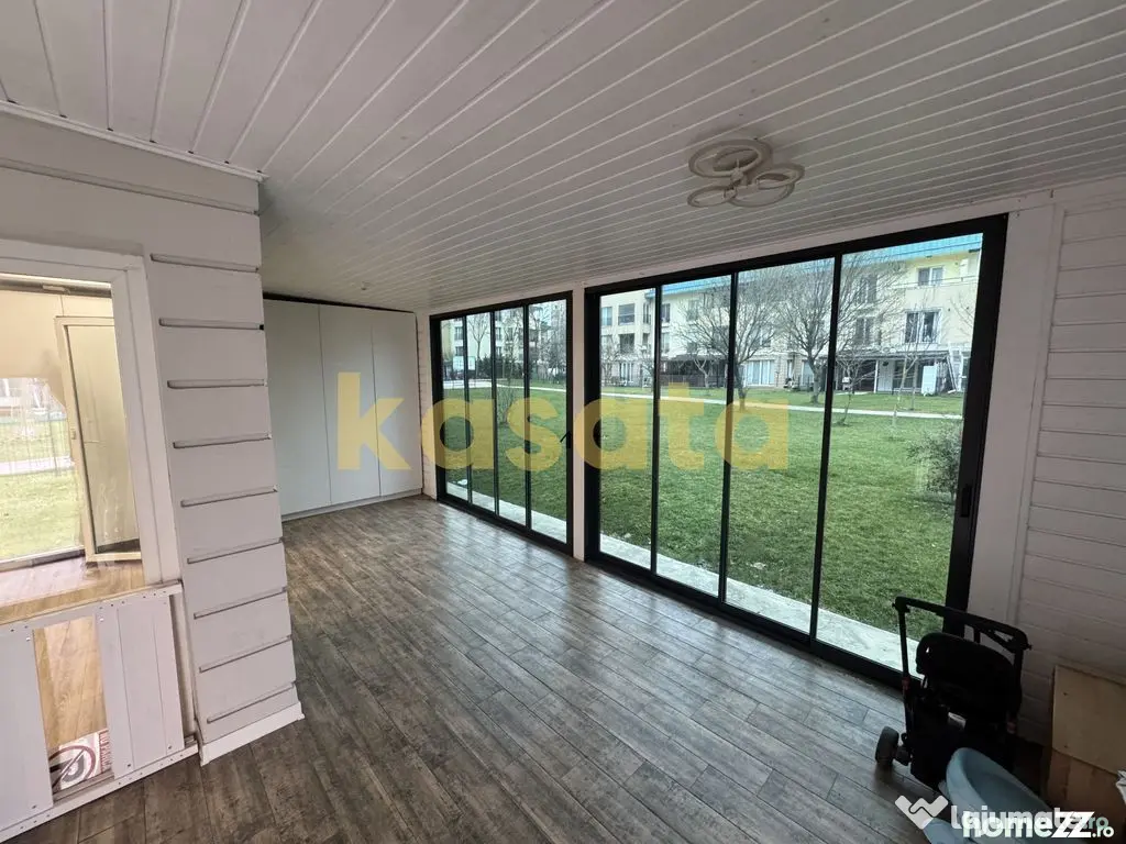 Apartament 3 camere parter/terasa 30mp/curte 50 mp/Cosmop...