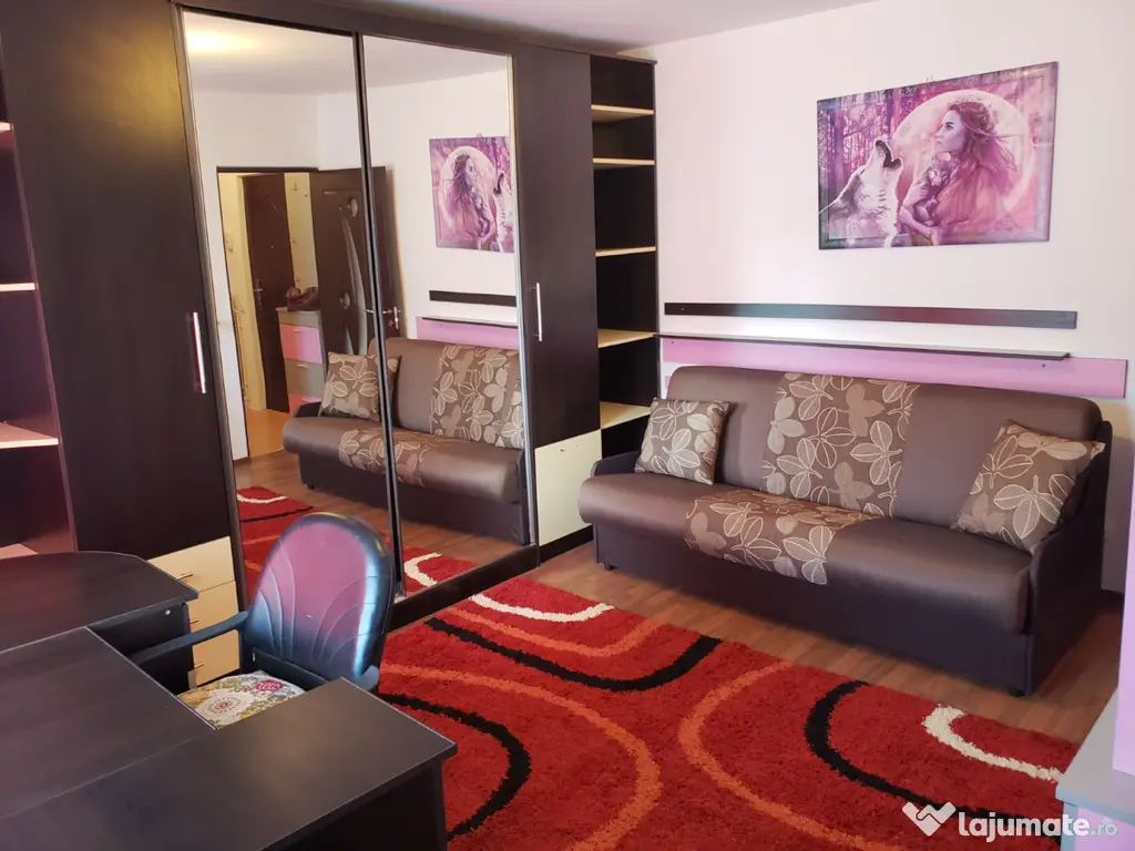 Apartament cu o cameră, complet mobilat și utilat