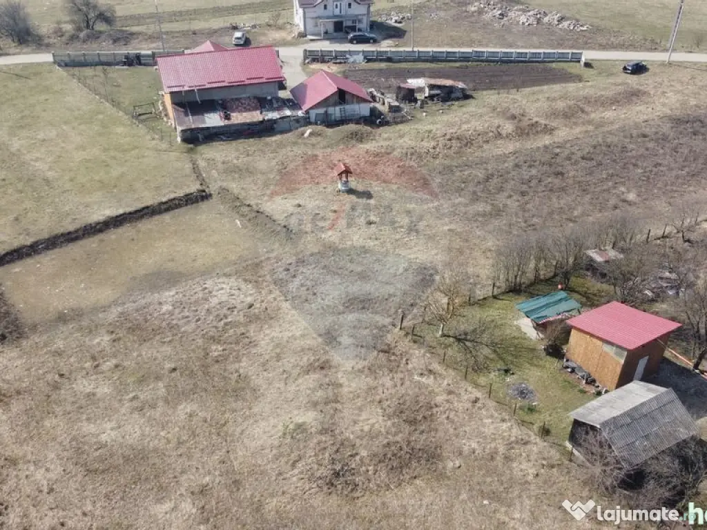 Teren intravilan Aghiresu-Fabrici comuna Aghiresu toate u... 