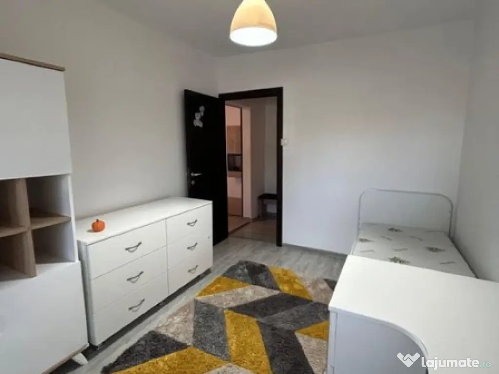 Apartament 4 camere str Harmanului renovat,mobilat modern 14 