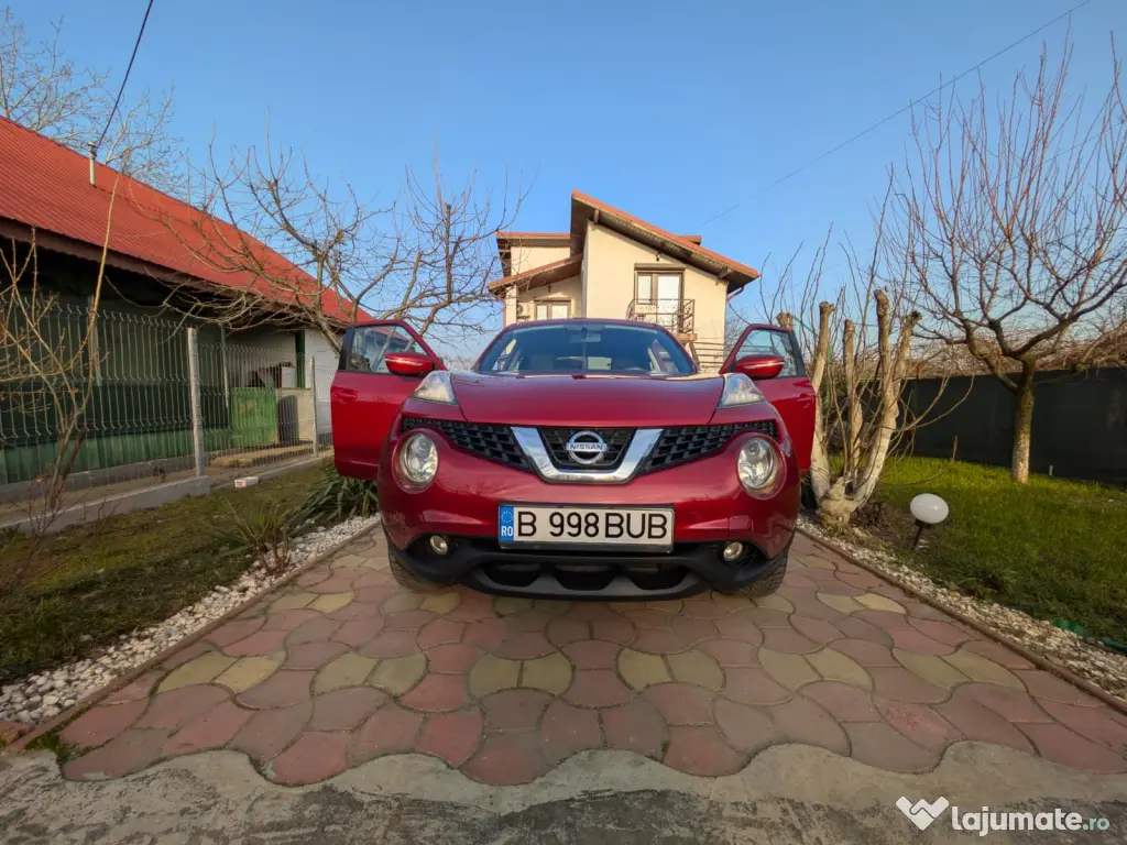 Nissan Juke, motor 1.2 benzină, 125.000 km, culoare roșu, cutie manuala 