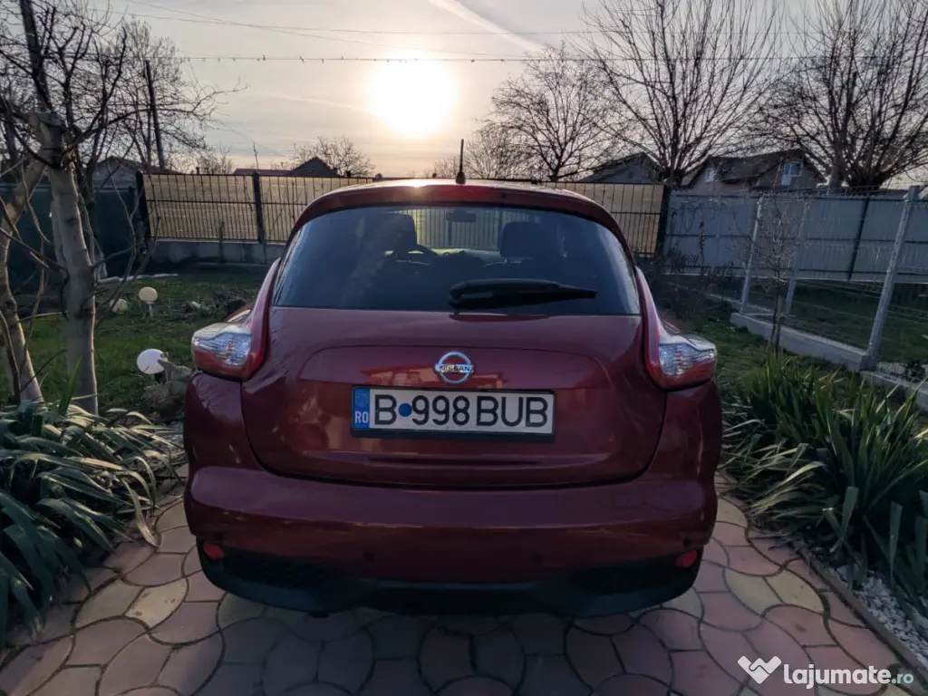 Nissan Juke, motor 1.2 benzină, 125.000 km, culoare roșu, cutie manuala 