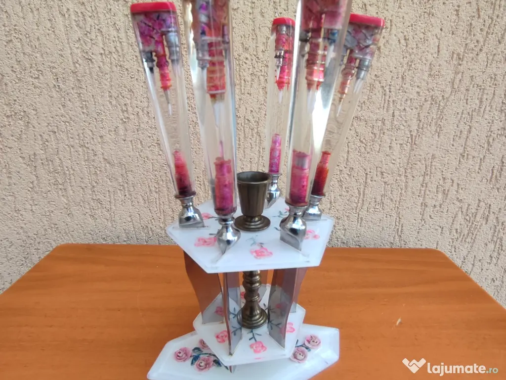 Set cuțite plexic cu trandafiri 