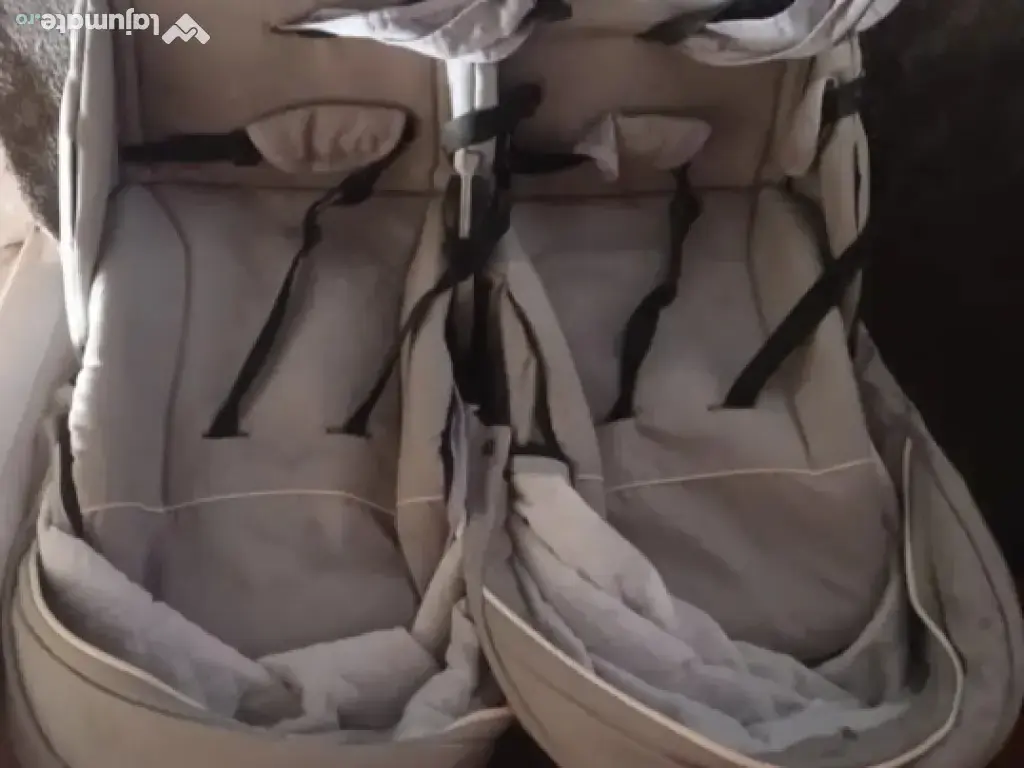 Vând căruț de gemeni