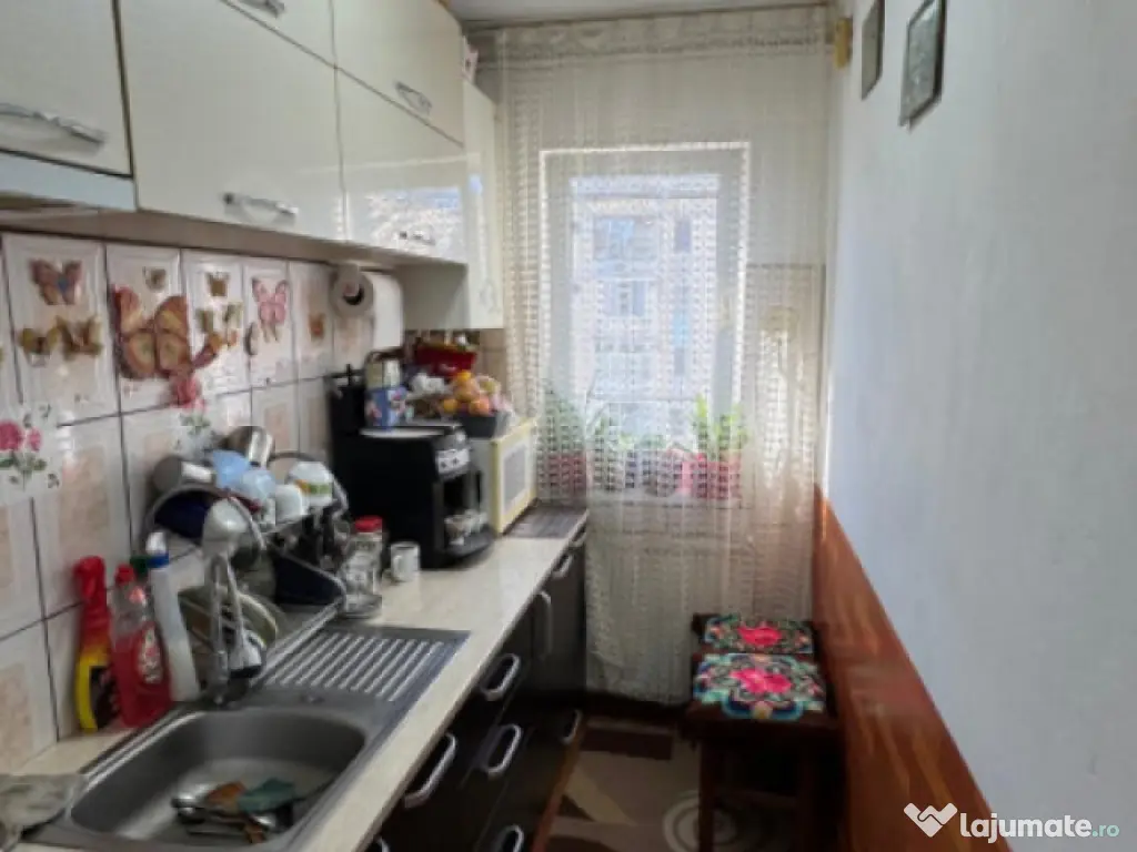 Apartament 2 camere, 40 mp, zona Școala Dimitrie Cantemir 