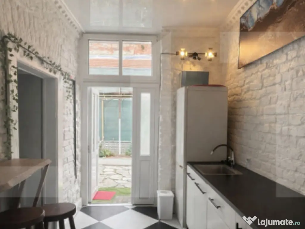 Apartament Central - Premium, design modern & atmosferă uni 