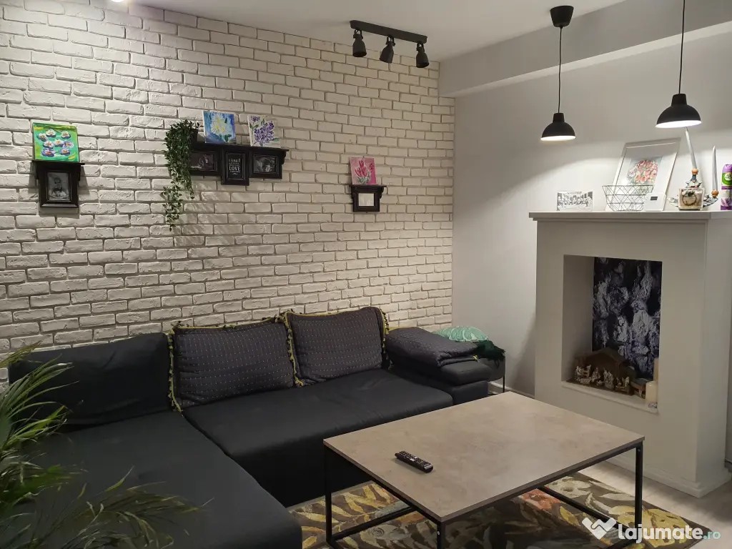 Vila cocheta Tunari zona noua, P+1+M 