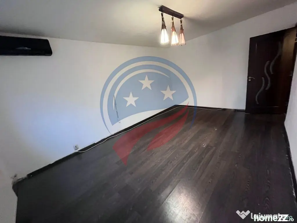 Apartament 3 camere decomandat | 1 Mai | Etaj 3 | Aproape... 