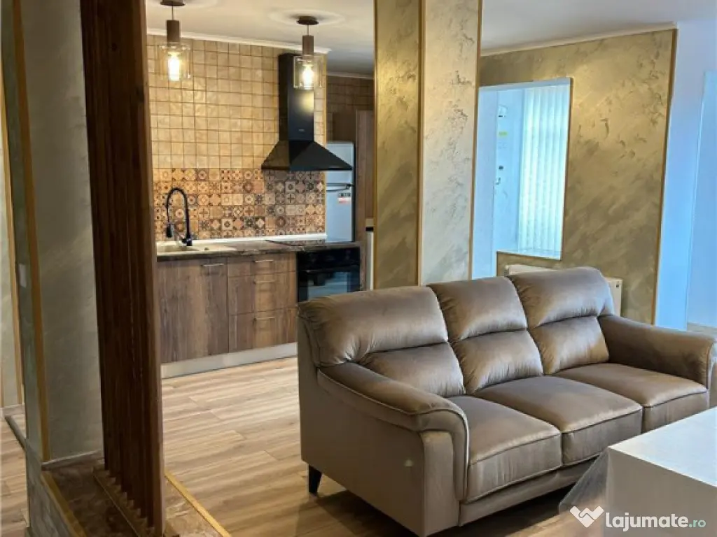 Apartament 4 camere LUX de inchiriat – Centrul Civic, l... 