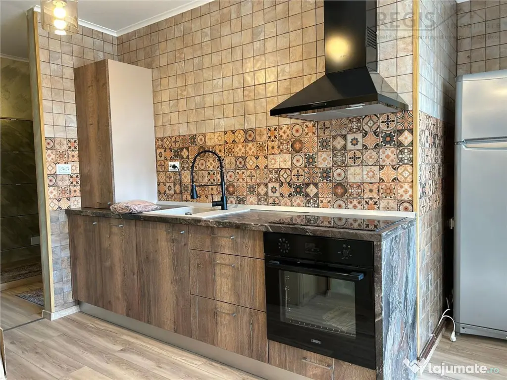 Apartament 4 camere LUX de inchiriat – Centrul Civic, l... 