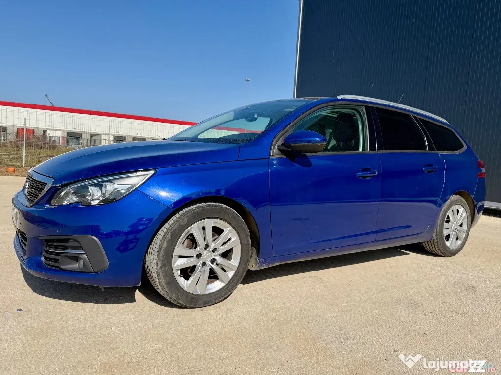 PEUGEOT 308 1.2benzina/131cp piele,plafon panoramic,impecabila,inmatriculata 
