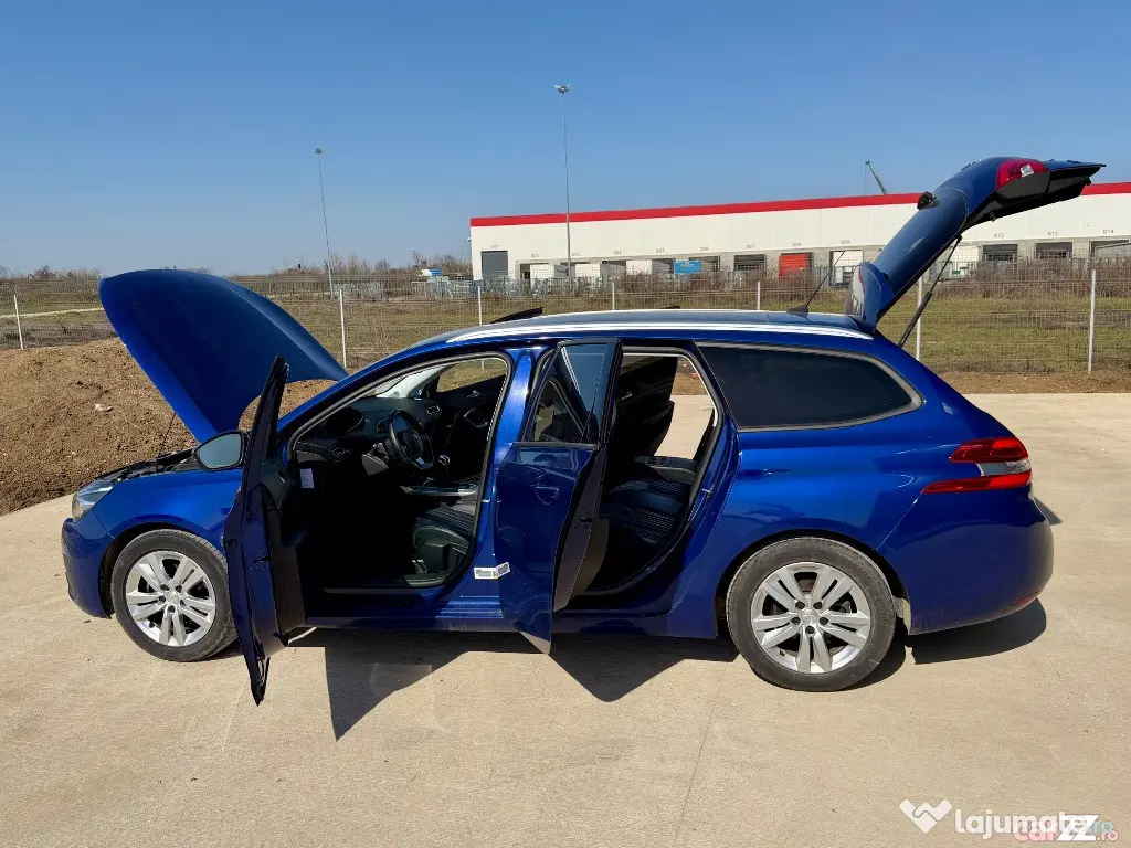 PEUGEOT 308 1.2benzina/131cp piele,plafon panoramic,impecabila,inmatriculata 