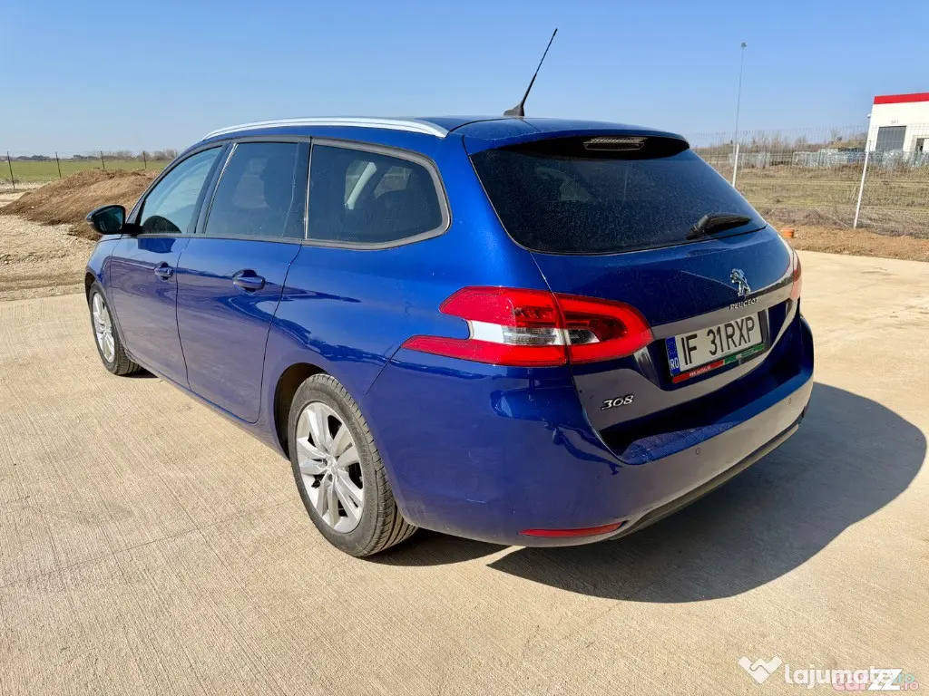 PEUGEOT 308 1.2benzina/131cp piele,plafon panoramic,impecabila,inmatriculata 