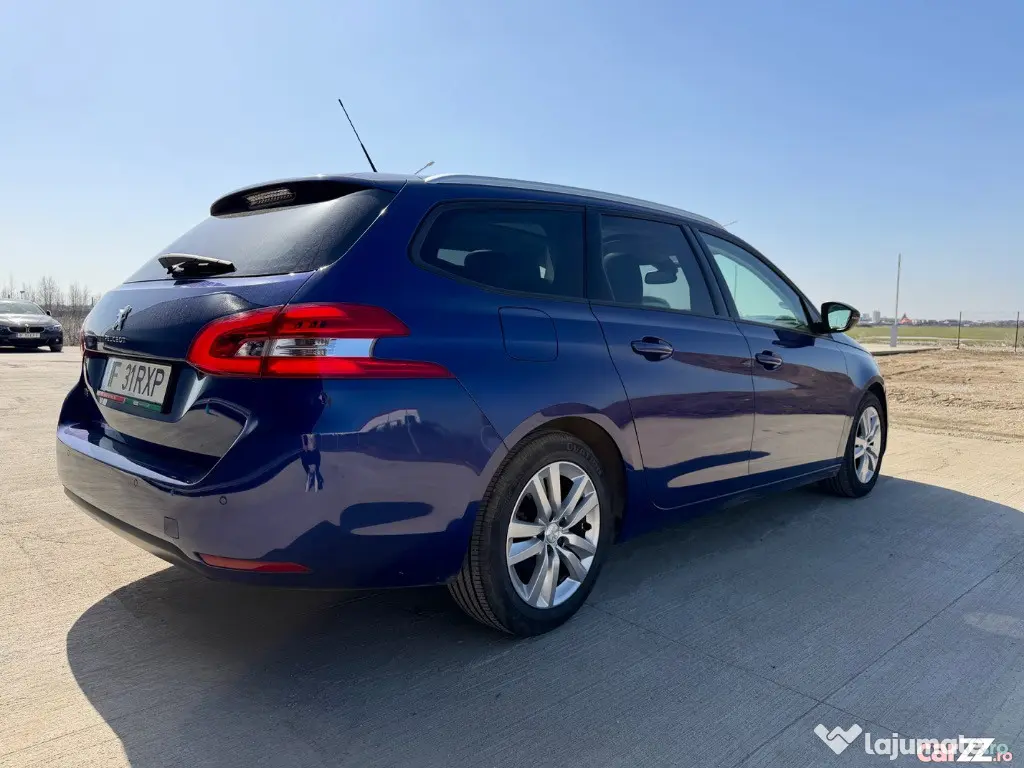 PEUGEOT 308 1.2benzina/131cp piele,plafon panoramic,impecabila,inmatriculata 