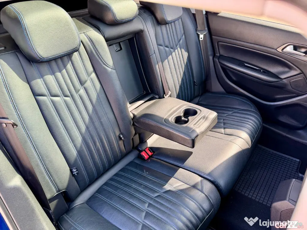 PEUGEOT 308 1.2benzina/131cp piele,plafon panoramic,impecabila,inmatriculata 